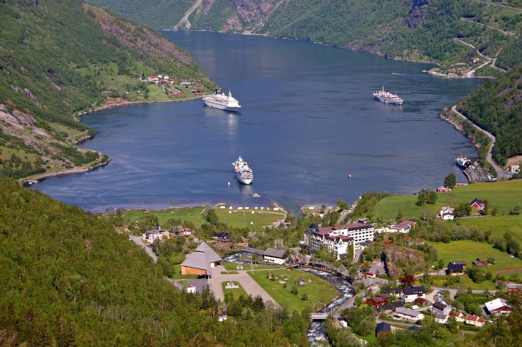 Pollfoss Gjestehus & Hotel Bismo Exteriör bild